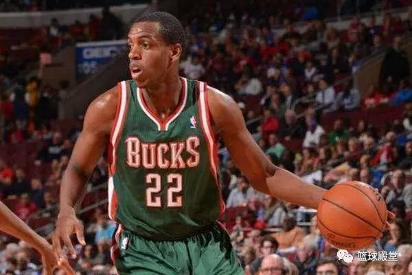 海海港队的 海海港队的