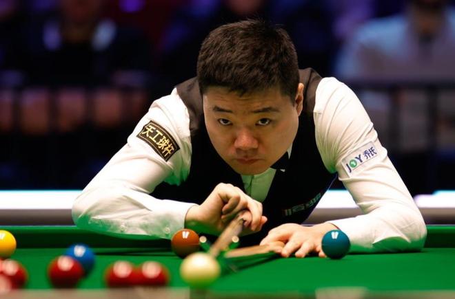 处于进攻的 处于进攻的