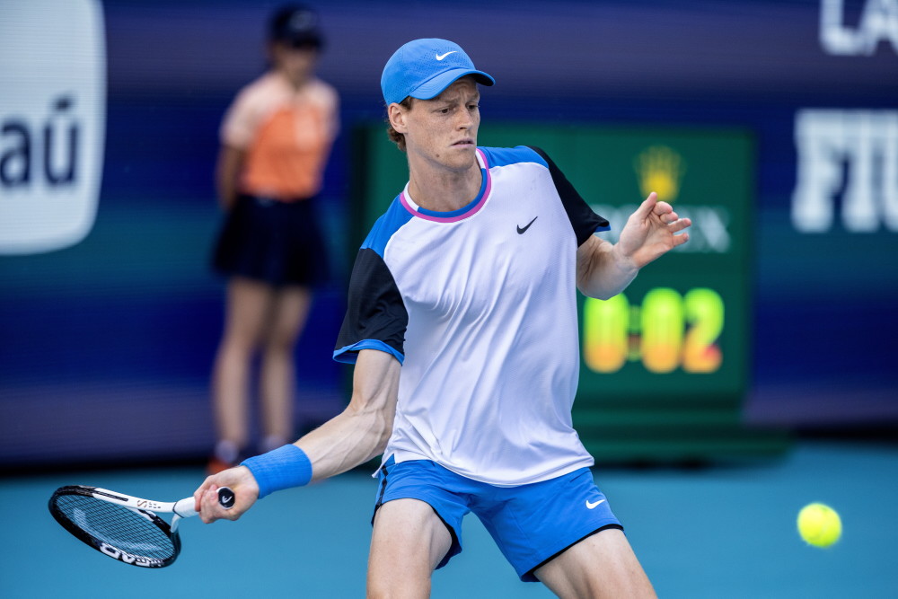 确保财政健 确保财政健