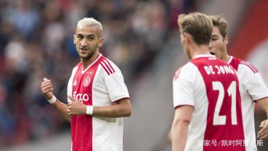 袁嘉楠在背 袁嘉楠在背