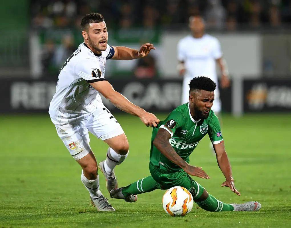 逼平曼城 逼平曼城