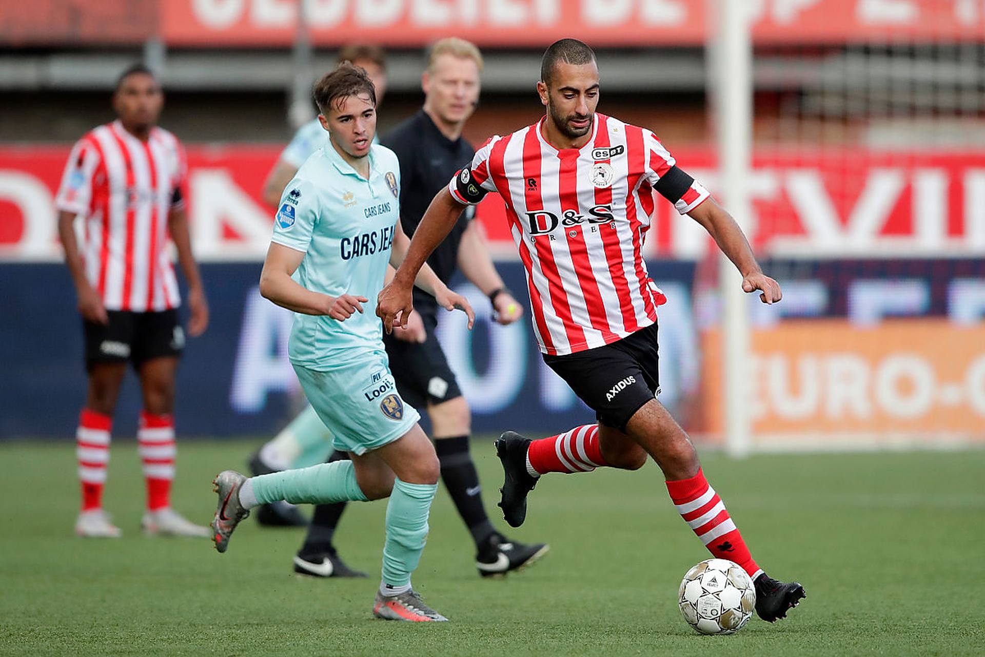 淘汰让高层 淘汰让高层