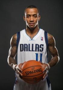 队在半场便 队在半场便